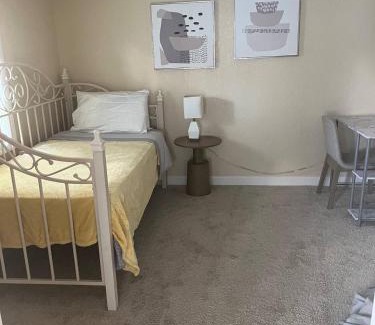 Westside Casa | Sunshine Stay