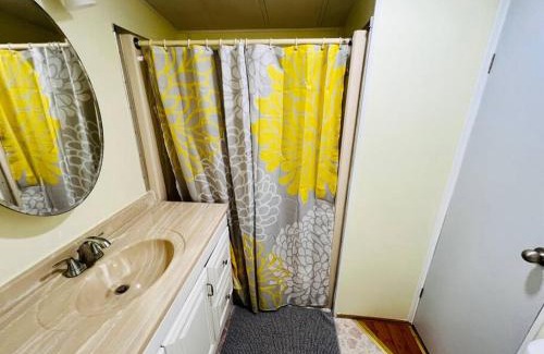 Southgate Casa | Sunshine Tiny Home Pinecraft