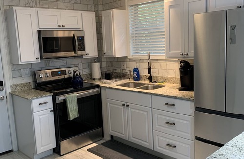 Northside Casa | Sunshine Villa Two