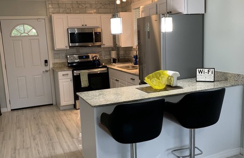 Northside Casa | Sunshine Villa Two