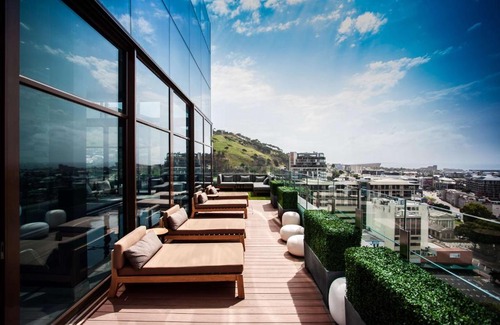 Cape Town City Centre Hotel | SunSquare Cape Town City Bowl