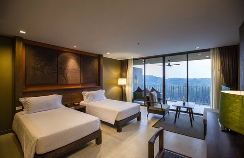 Nai Harn Hotel | Sunsuri Phuket