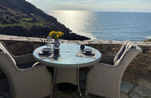 Portloe Casa | Suntrap House