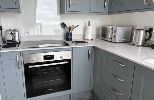 Portloe Cabaña | SUNTRAP HOUSE, pet friendly, character holiday cottage in Portloe