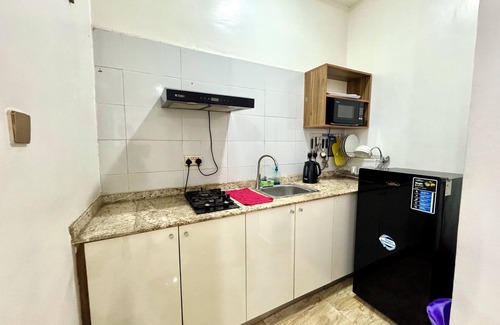 Utako Apartamento | SUNVIEW PENTHOUSE CONDO 24hrs LIGHT, AC & WIFI