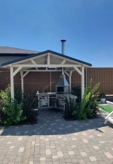Molodizhne Apartamento | Sunville
