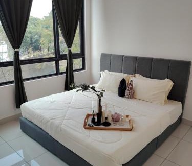 Bandar Sunway Apartamento | Sunway Greenfield Residence with Amazing Pool Facilities