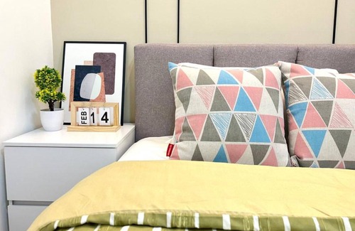 Taman Pertama Apartamento | Sunway Velocity / 8 Pax / MyTown / Ikea / Maluri