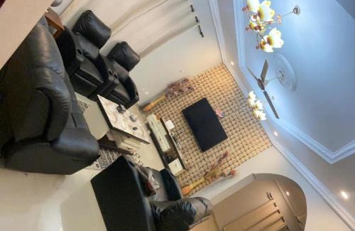 Old-Yundum Apartamento | Supapa Luxury Properties