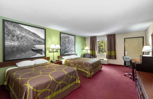 Eureka Springs Hotel | Super 8 by Wyndham Eureka Springs
