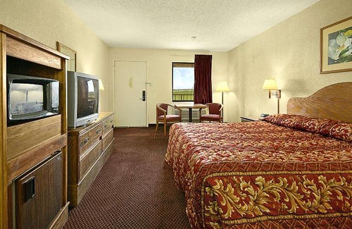 Rayville Hotel | Super 8 by Wyndham Rayville