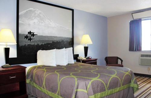 Tuscaloosa Hotel | Super 8 by Wyndham Tuscaloosa