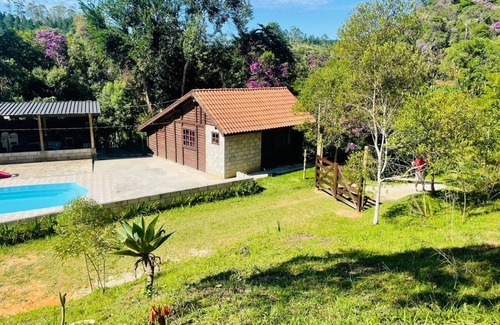 Juquitiba Casa | Super cozy, equipped farmhouse, rich in greenery and fresh air, with swimming pool.