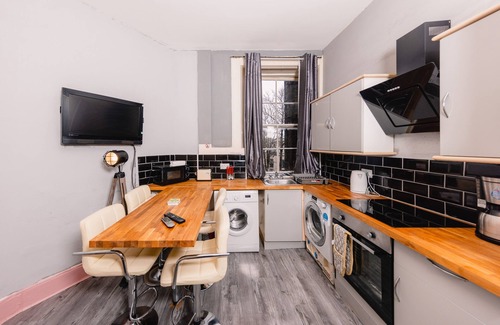 Bonnington Apartamento | Super Central 4 Bedrooms Apartment by Calton Hill
