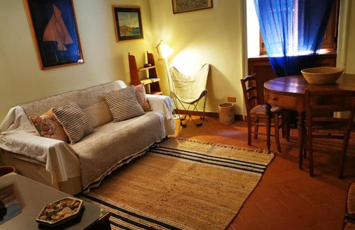 Old Town Apartamento | Super Central Charming Apartment