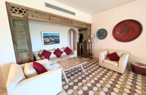 Soma Bay Apartamento | Super Central Somabay 2BR Marina Apt w Free Beach