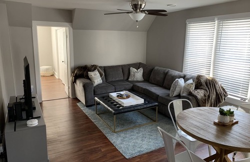 Elkhart Lake Casa | Super clean amazing location downtown Elkhart Lake