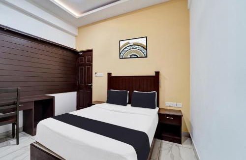 Fort Kochi Hotel | Super Collection O Calvathy Road Near Fort Kochi