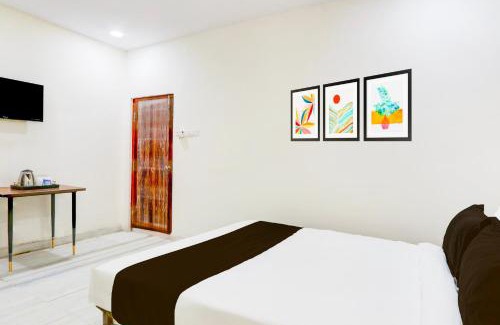 Dilsukhnagar Hotel | Super Collection O SS BLUE INN