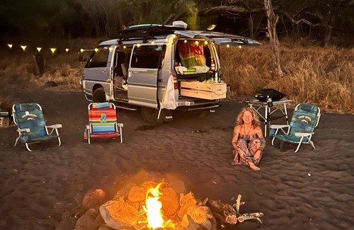 Waihee-Waiehu Casa | Super cool JDM Mitsubishi Delica Camper Van “Dee-Zel”Van life, Best Van on Maui