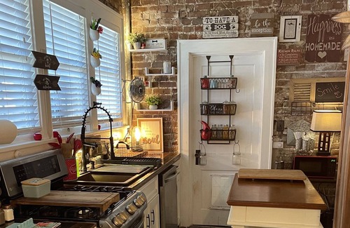 Hattiesburg Casa | Super cute and cozy 2 bedroom