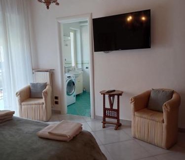 Materdei Apartamento | Super Elegante Napoli Centro con posto auto e wifi veloce