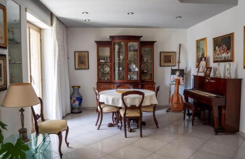 Materdei Apartamento | Super Elegante Napoli Centro con posto auto e wifi veloce