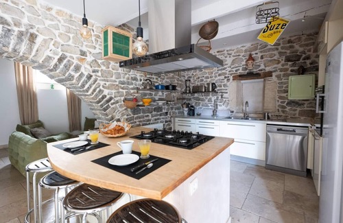 Saint-Bauzille-de-Montmel Casa | Superbe Villa avec Piscine et Jardin