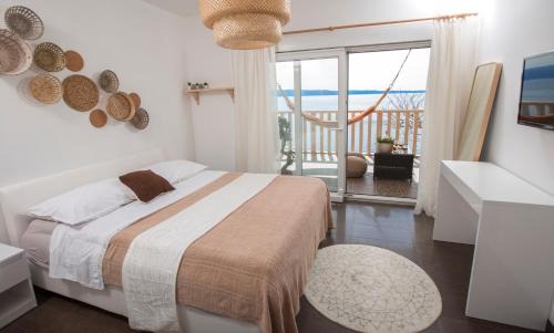 Stobrec Casa | Super Horizont -FREE PARKING AND JACCUZZI
