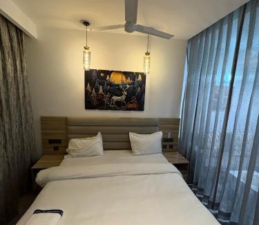 Noida Apartamento | super