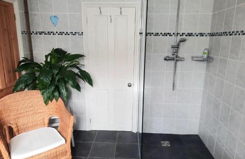 Brighton Casa | Super king bedroom with large ensuite