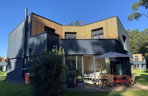 Postheim Casa | Super bonita casa de vacaciones junto al lago.