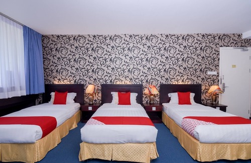 Miri Hotel | Super OYO 89604 City Home Stay