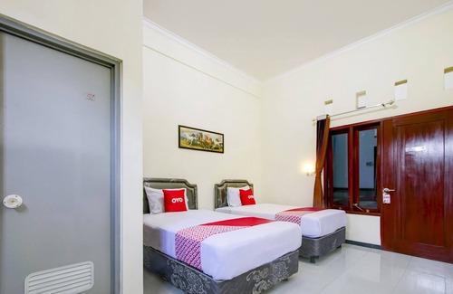 Sidomulyo Hotel | Super OYO Capital O 90151 Guest House 180