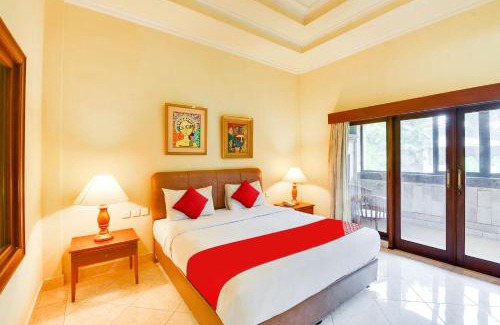 Kuta Hotel | Super OYO Townhouse Oak Maxi Hotel Legian