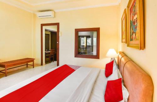 Kuta Hotel | Super OYO Townhouse Oak Maxi Hotel Legian