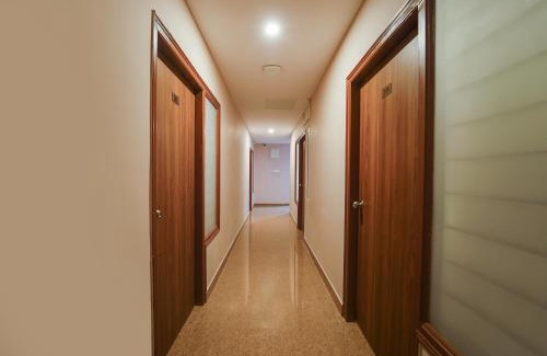 Kammanahalli Hotel | Super Townhouse Davis Let Bangalore