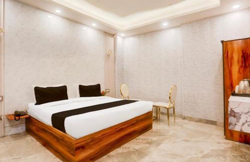 Faridabad Hotel | Super Townhouse Faridabad Railway Station Formerly Hotel Royals Paradaise