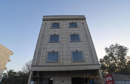 Indore Hotel | Super Townhouse Hotel O Benchmark