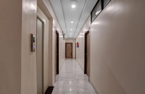Indore Hotel | Super Townhouse Hotel O Benchmark