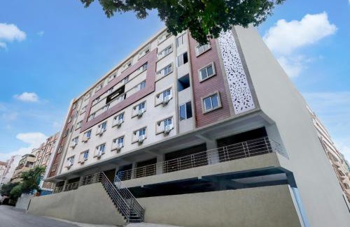 Kukatpalli Hotel | Super Townhouse Kukatpally Formerly SV Royal
