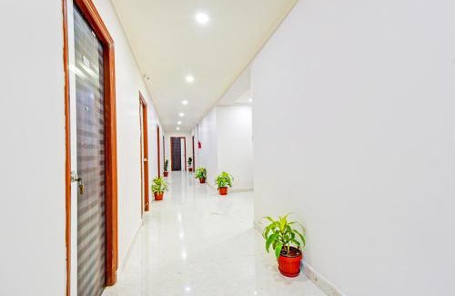 Hyderabad Hotel | Super Townhouse OAK Santosh Nagar Hyderabad