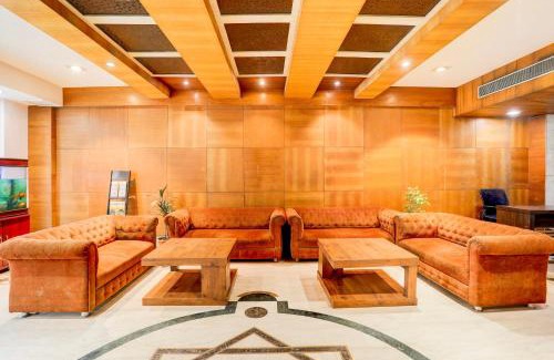 Gwalior Hotel | Super Townhouse Padav Square Gwalior Formerly Hotel Shelter