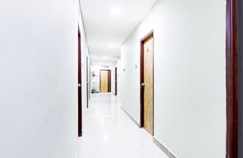 Madhapur Hotel | Super Townhouse VIP Hills Hitech City