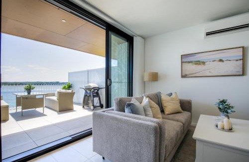 Batemans Bay Apartamento | Superb 2-Bed Apartment with Scenic Bay Views