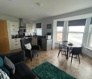 Scarborough Apartamento | Superb 2 Bedroom Sea View Flat