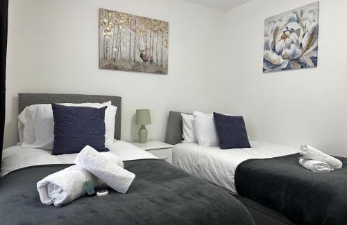 Corby Apartamento | Superb 2 bedroomed apartment