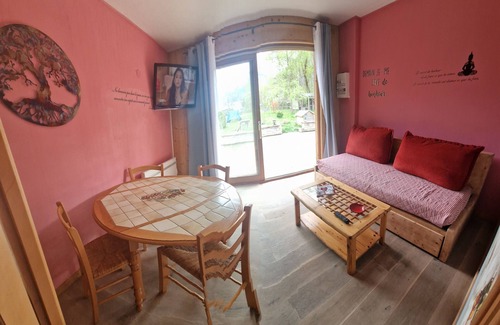 Le Bourg-d'Oisans Apartamento | Superb apartment for seasonal or year-round rental in le Bourg-d'Oisans Isère