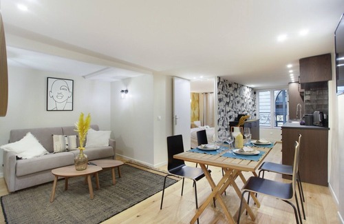 Quartier du Faubourg-Montmartre Apartamento | Superb Apartment 2 Bedrooms Center of Paris