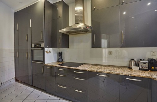 Saint-Vincent-de-Paul Apartamento | Superb Apartment Center of Paris/montmartre
